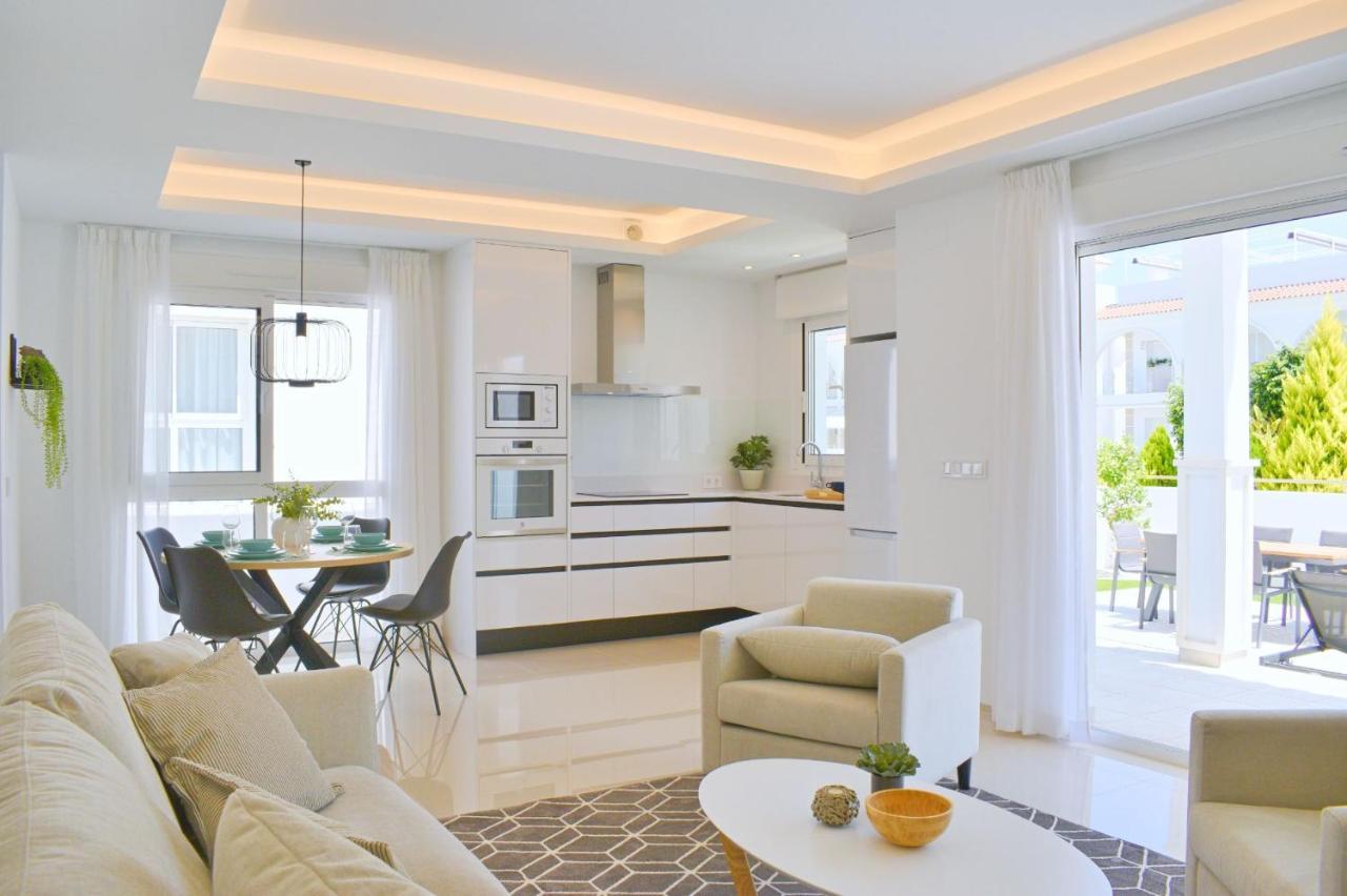New Build Apartment On Beautiful Modern Complex روخاليس المظهر الخارجي الصورة