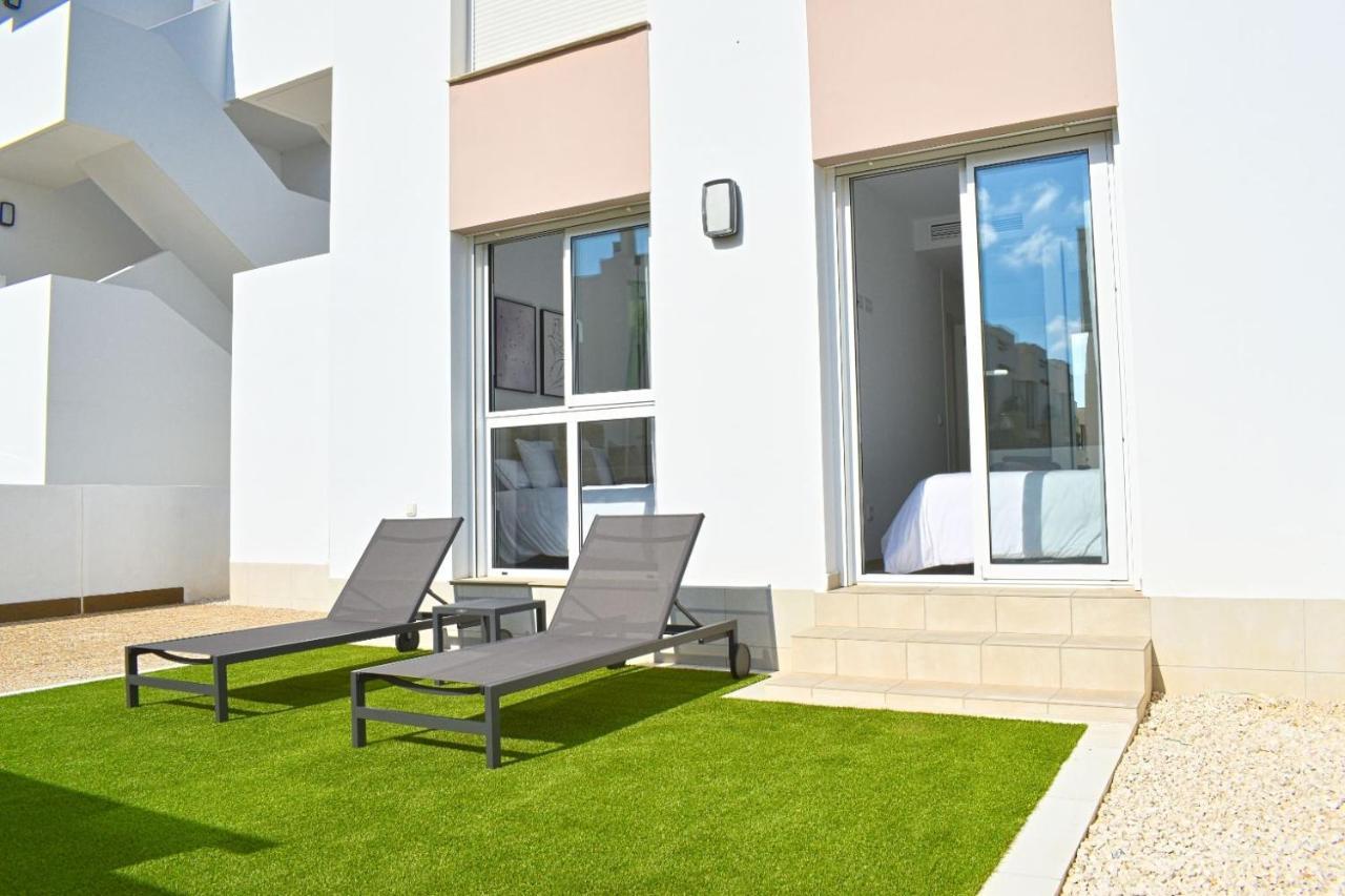 New Build Apartment On Beautiful Modern Complex روخاليس المظهر الخارجي الصورة
