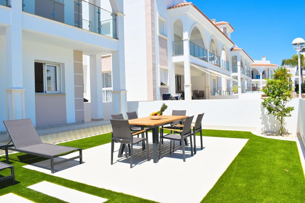 New Build Apartment On Beautiful Modern Complex روخاليس المظهر الخارجي الصورة